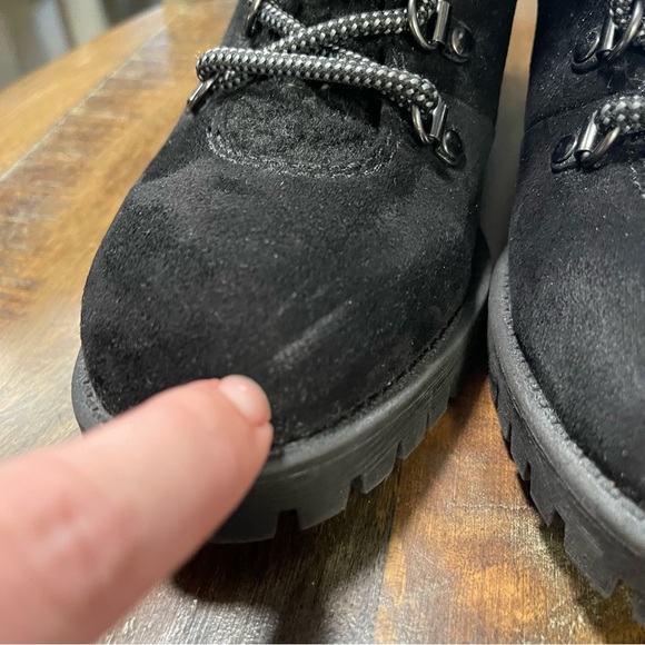 MADDEN GIRL Hayess Black Faux Fur Hiker Booties Size 6M - Picture 8 of 15